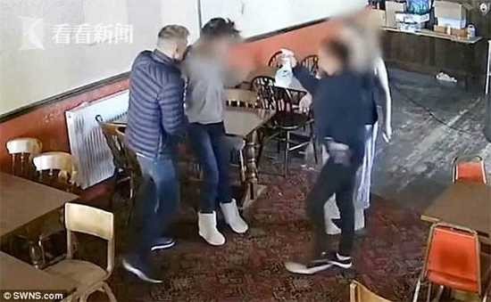 女子联手儿子打小三 儿子用仿真枪插对方嘴被起诉