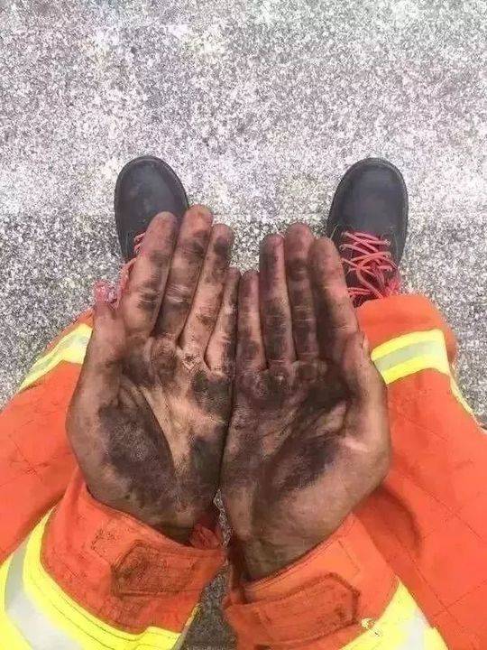 这部消防宣传片火了!网友:奥斯卡欠他们一个小金人