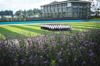 探访强制隔离戒毒所：生理脱毒期是“艰难时间”