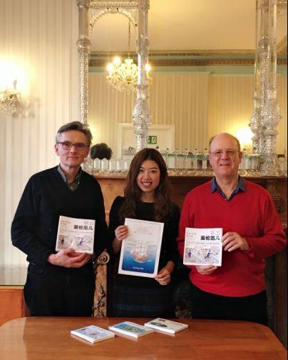 重庆最牛的同桌闺蜜火了：你上剑桥 我读哈佛