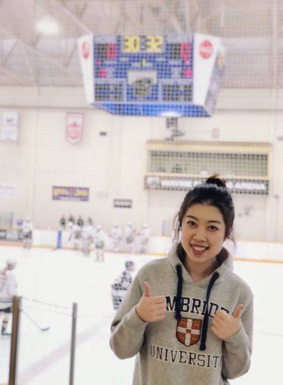 重庆最牛的同桌闺蜜火了：你上剑桥 我读哈佛