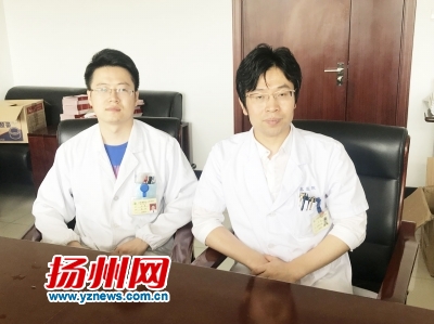 救人的扬州医生王昊（左）和宗亮（右）王诗韵摄