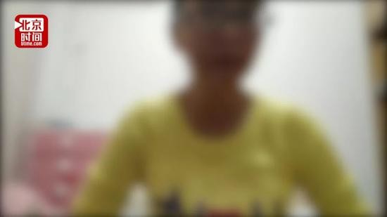 阿珍在家中自缢，留下视频遗言