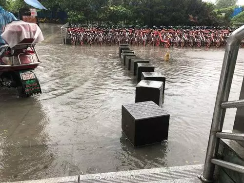 四川多地突降暴雨 2013年老照片变身谣言被热传