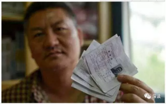 51岁高考钉子户第22次高考：学校不好不去 再考