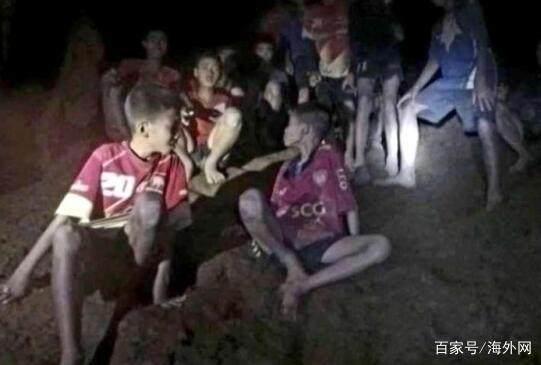 被寻获的泰国少年足球队成员