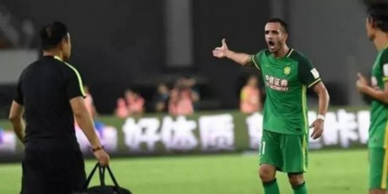 奥古斯托:蒂特是我经历过最伟大的教练,我想学习他的攻守平衡_奥古斯托国家队进球回顾_奥古斯托职业生涯伤病经历