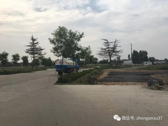 ▲广源纸业厂区,拍摄于2018年5月10日。新京报记者高敏摄