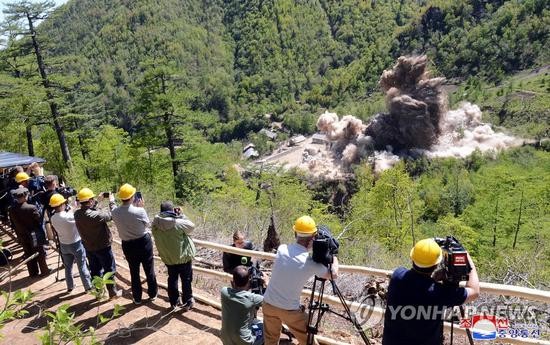 5月24日，朝鲜废弃丰溪里核试验场，多国记者见证