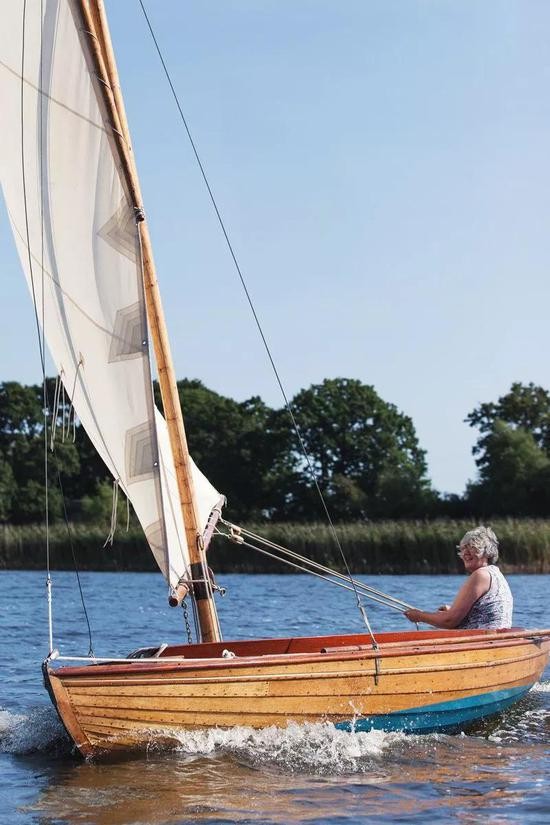 许多科学家发现户外活动可以帮助他们缓解工作相关压力。来源：Nadav Drukker