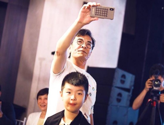 海一天婚礼现场温馨浪漫 李冰冰陈坤廖凡何冰齐现身