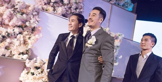 海一天婚礼现场温馨浪漫 李冰冰陈坤廖凡何冰齐现身