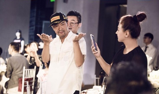 海一天婚礼现场温馨浪漫 李冰冰陈坤廖凡何冰齐现身