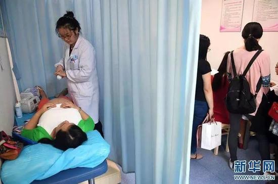 ▲产检。 图片来源:新华社