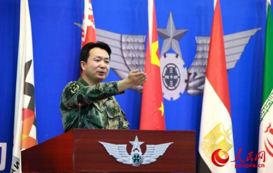 新闻发言人廖燕灵大校。袁凯摄