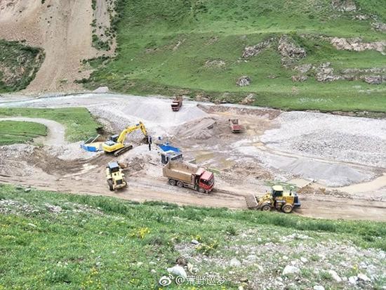 青海回应非法采砂:为灾后重建而设的临时采砂场