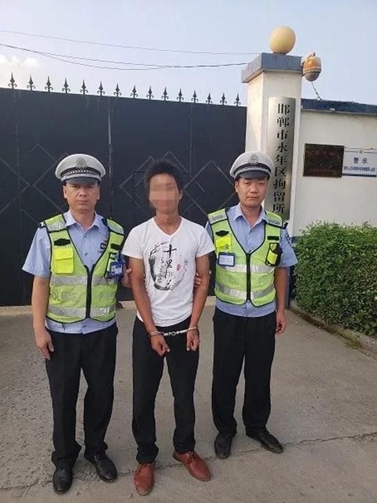 河北5名男子冒充交警专拦外地车罚款 2人已被抓