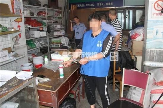 丈夫病危仍微笑妻子事后给情人发短信:老陈快死了