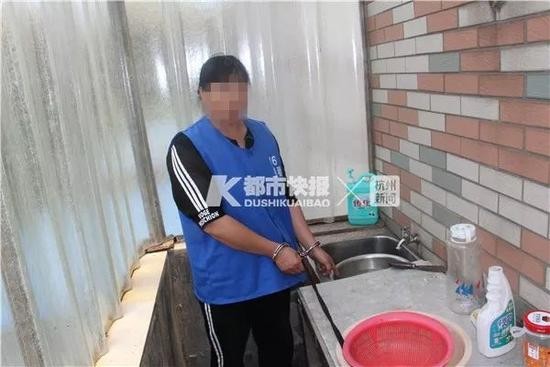 丈夫病危仍微笑妻子事后给情人发短信:老陈快死了