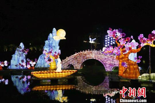 湖南常德桃花源灯光嘉年华亮灯光影中寻梦世外桃源