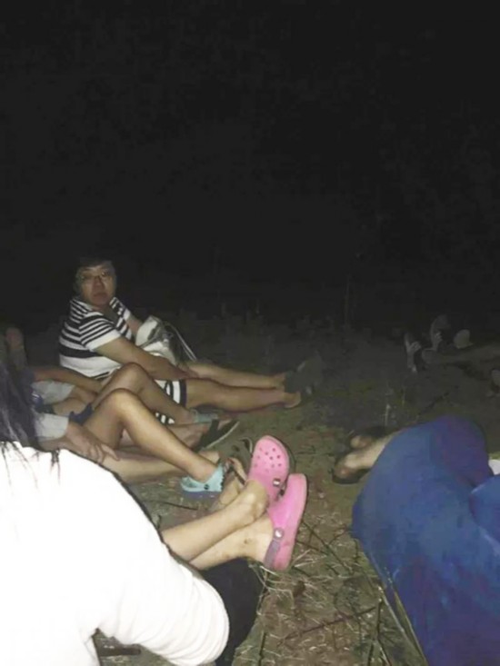 印尼地震致40余名中国游客被困：均安全 开始撤离