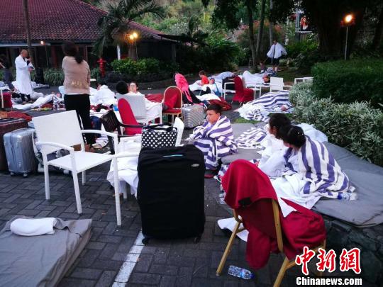 印尼地震：19名被困云南游客预计7日凌晨返回昆明