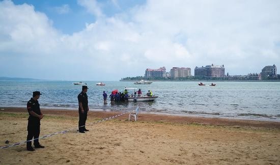 双胞胎姐妹溺亡 这些孩子也在家长玩手机时出事