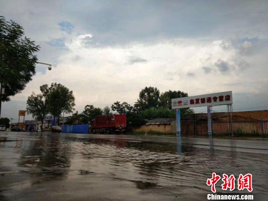 甘肃大范围雨水难歇官方频发地质灾害预警应对