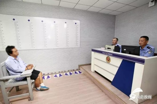 的哥冒充同名副厅长骗38万:每天看新闻联播修炼