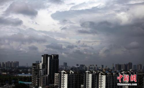 台风摩羯12日将登陆浙江 上海或有7至8级大风