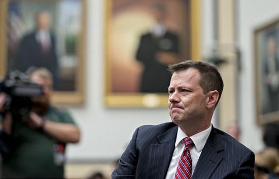 被解雇的FBI探员彼得·斯特佐(《每日邮报》)