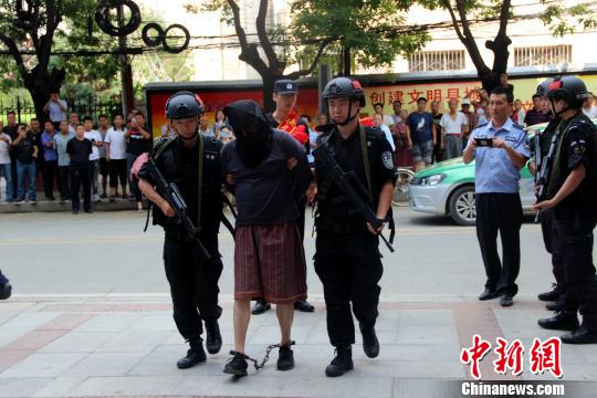 陕西一男子砸死妻子潜逃21年终被警方抓获