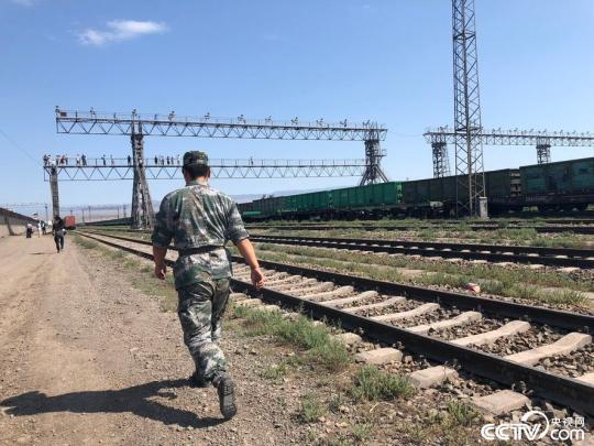 点击进入下一页