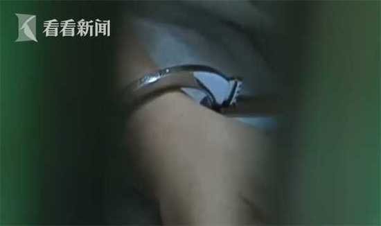 偷车贼遭群殴致死 10名打人者被诉:滥用私刑违法