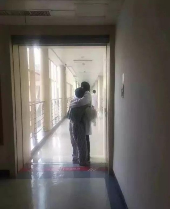 点击进入下一页