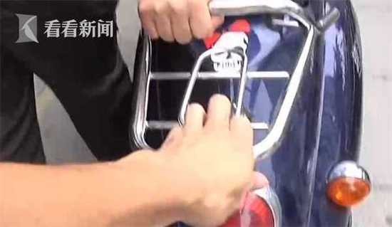 偷车贼遭群殴致死 10名打人者被诉:滥用私刑违法