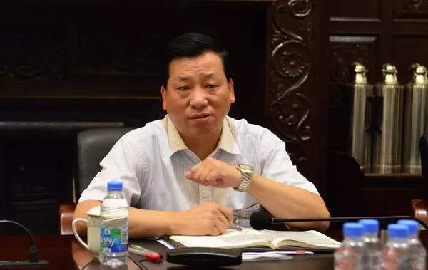 这些厅官使国家利益遭受损失:有人挪用公款1.95亿