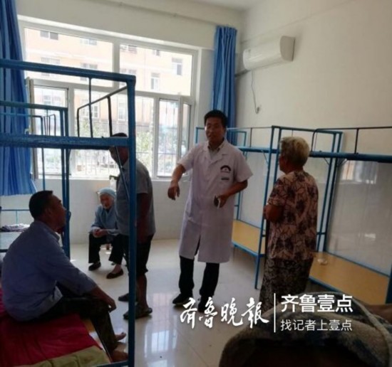 排解群众心理障碍，寿光心理医生入户进行心理疏导