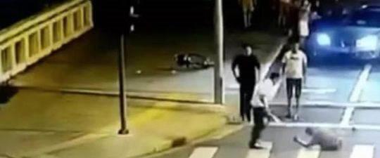 反杀案于海明就职酒店为保留职位 去留自己决定