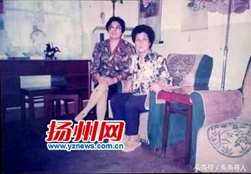 王级兰（右）。