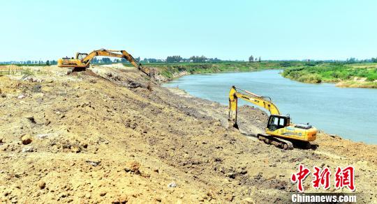 湖北解决一批河湖问题拆除1100余非法砂场码头