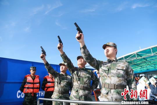 “2018中俄界河应急联合演习”在黑龙江举行