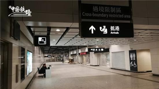 香港西九龙站揭秘:天幕呈不规则流线型(图)