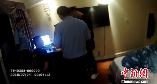 上海侦破利用虚拟外汇投资平台诈骗案涉案金额近亿