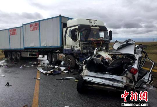 青海刚察发生一起较大交通事故致5人死亡