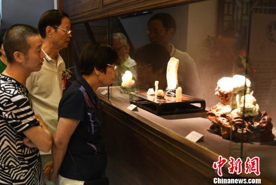 近百件海内外寿山石雕精品亮相“古今巨匠寿山石雕传承展”