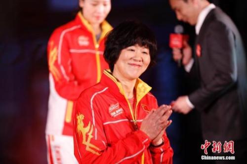 资料图:郎平带领的女排3:0大胜土耳其,迎来世锦赛两连胜。