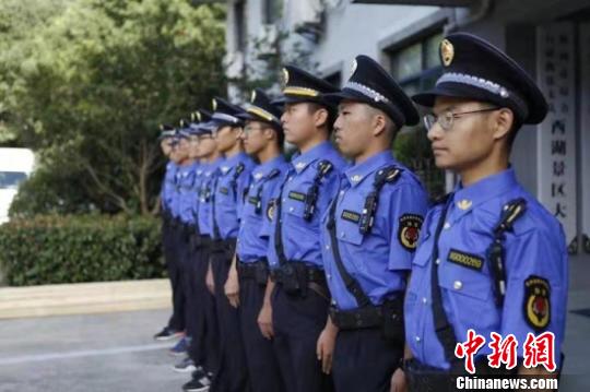 杭城大学生景区管理初体验：温度造就魅力西湖