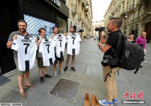 资料图：作为斑马军团最大的IP，C罗本就自带流量.