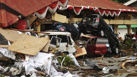 2018-09-29t232934z-687070425-rc13b4ca2cf0-rtrmadp-3-indonesia-quake.jpg